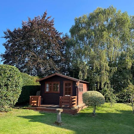 3 Bed Bungalow In Winchcombe, Cotswolds,Gloucester Exterior photo
