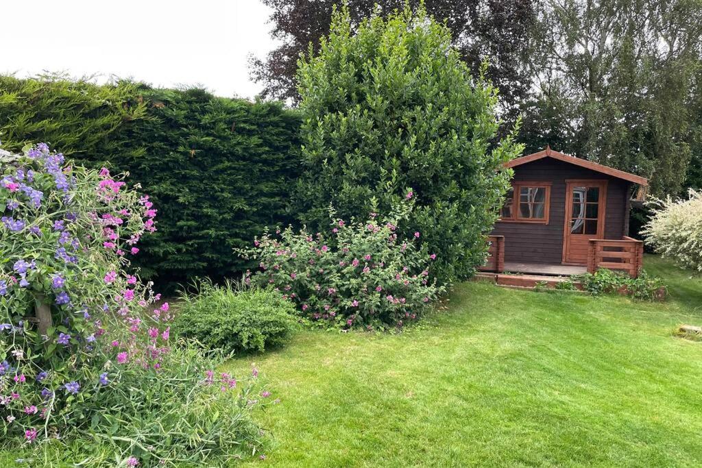 3 Bed Bungalow In Winchcombe, Cotswolds,Gloucester Exterior photo